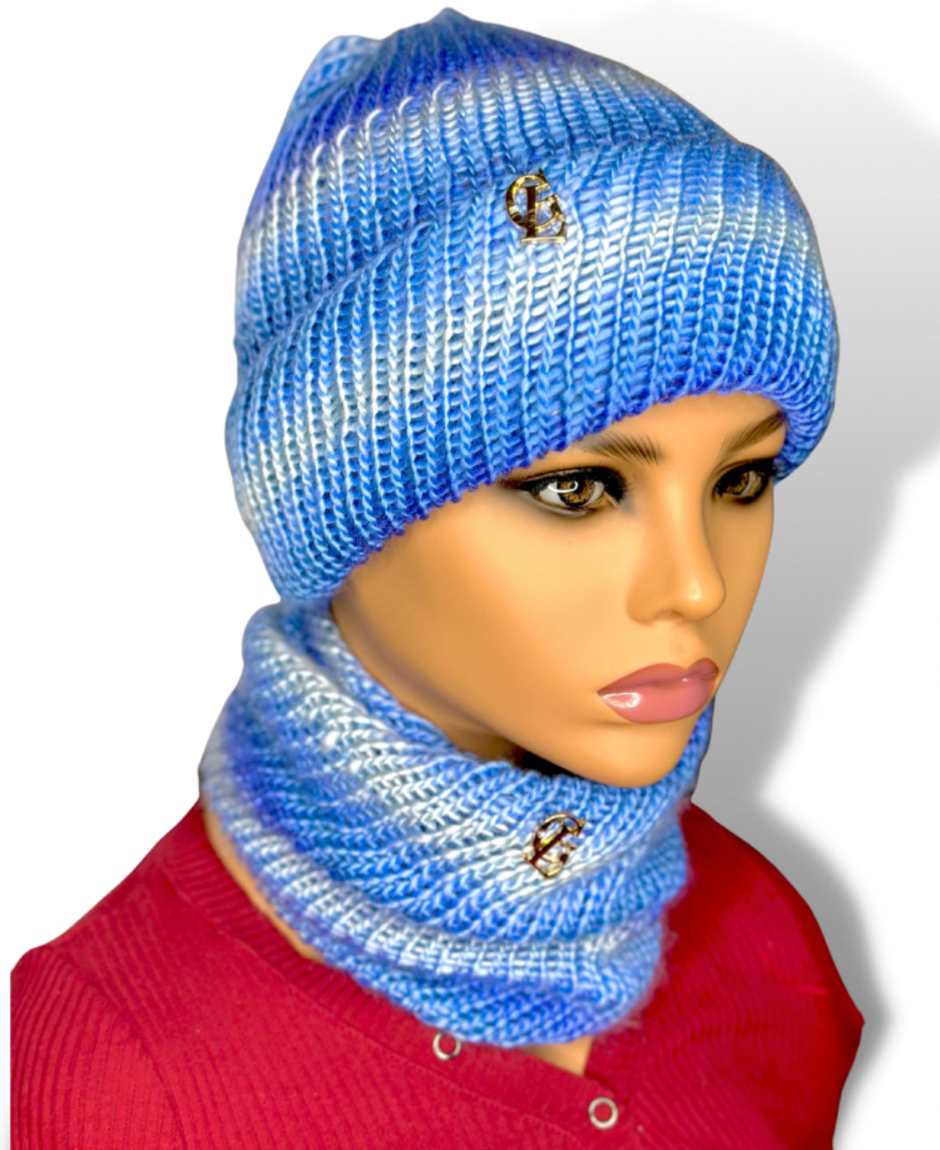 Ocean blue snug double layered beanie and neck warmer set